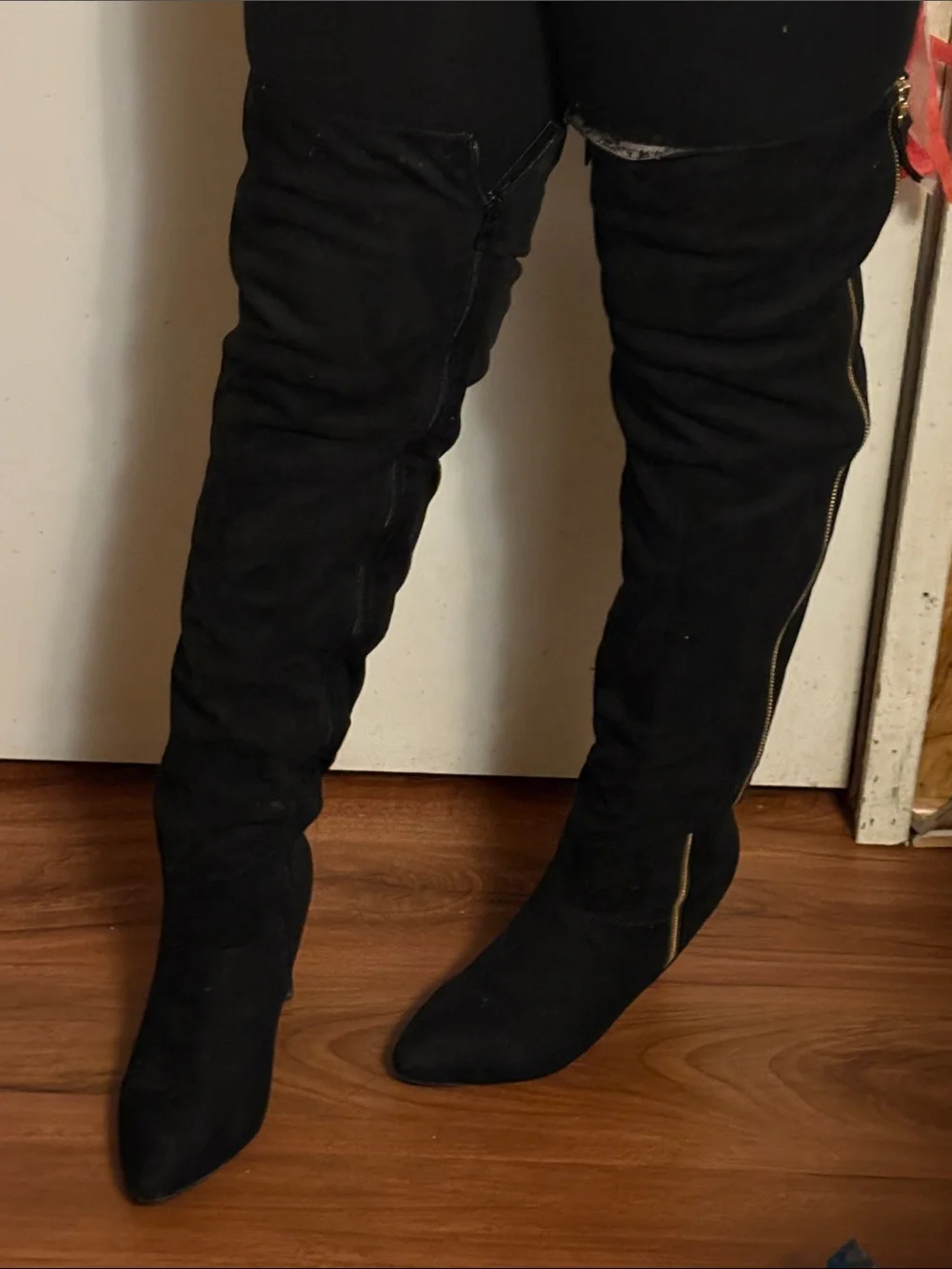 Women's Black Over-the-Knee Pointed-Toe Boots